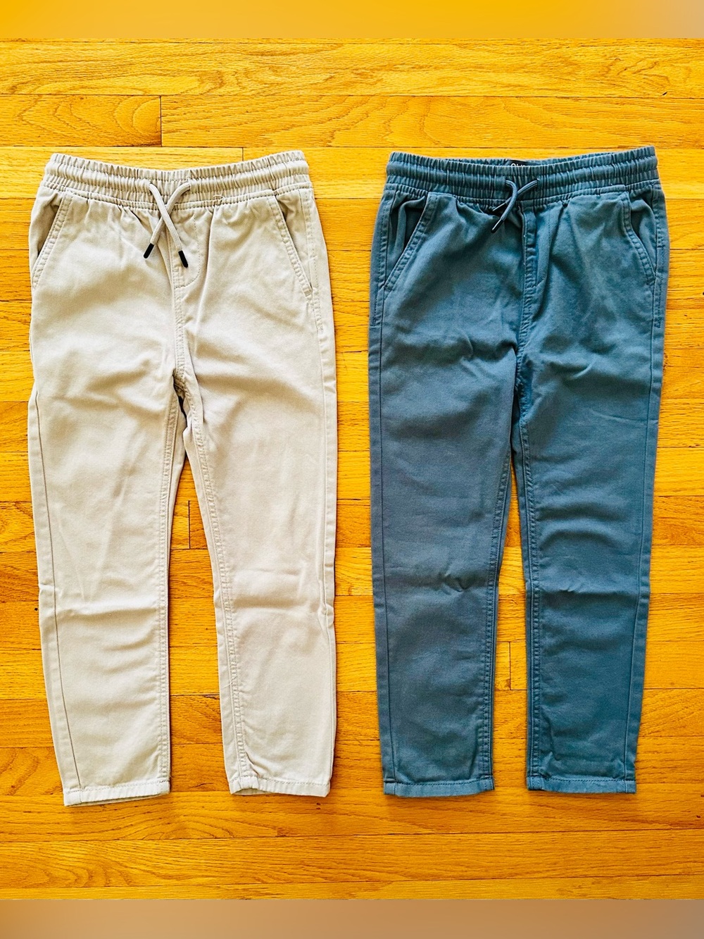 Primark 2 pairs pull-on pants, 100%cotton, beige & gray-blue colors, size 7-8